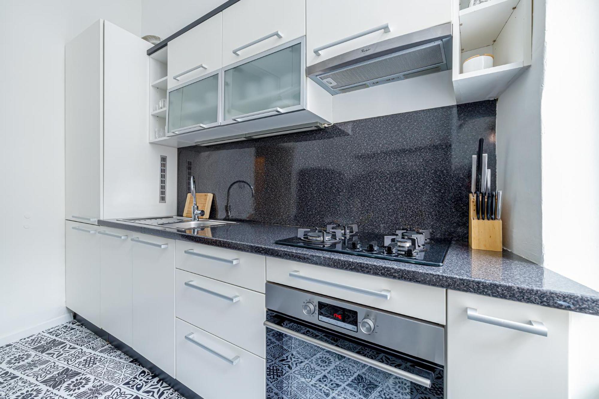 Newly Renovated Apartment In The Old Town Bratislava Exterior foto